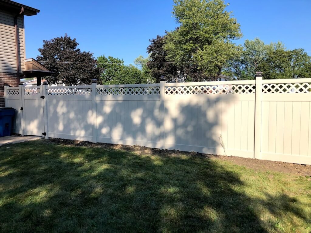 Des Plaines Fence Company — gallery photo 3