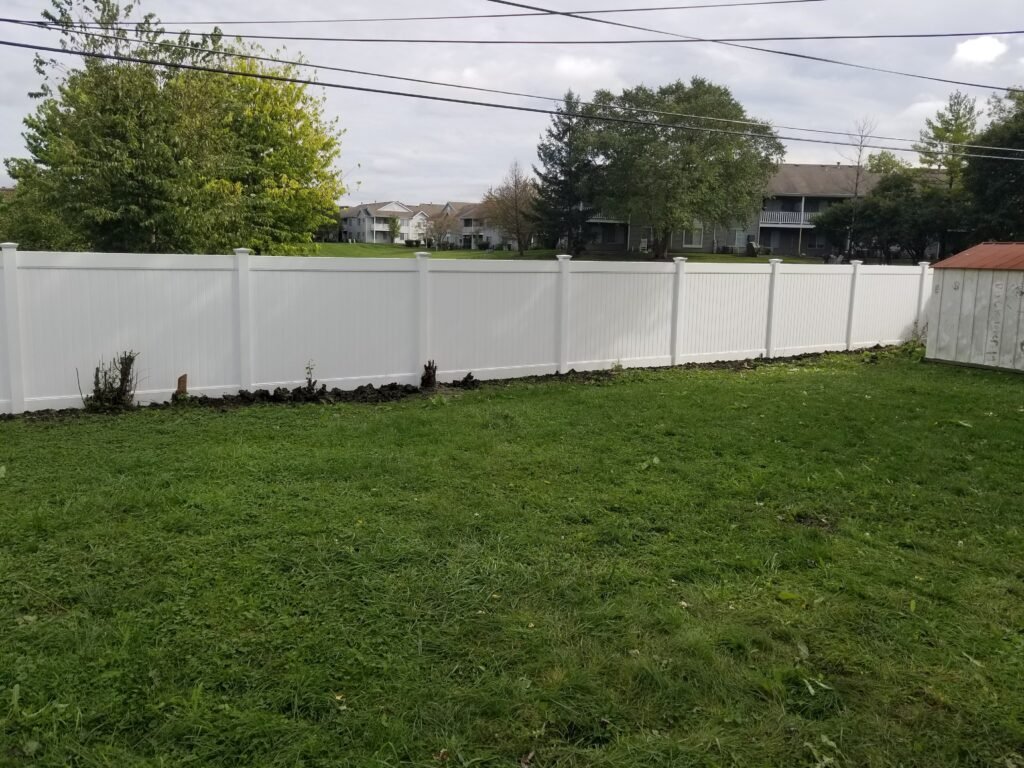 Des Plaines Fence Company — gallery photo 1