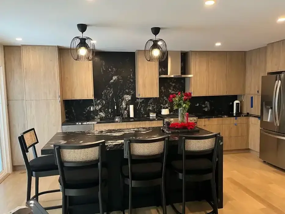 Wood kitchen island in the Empire Stone gallery