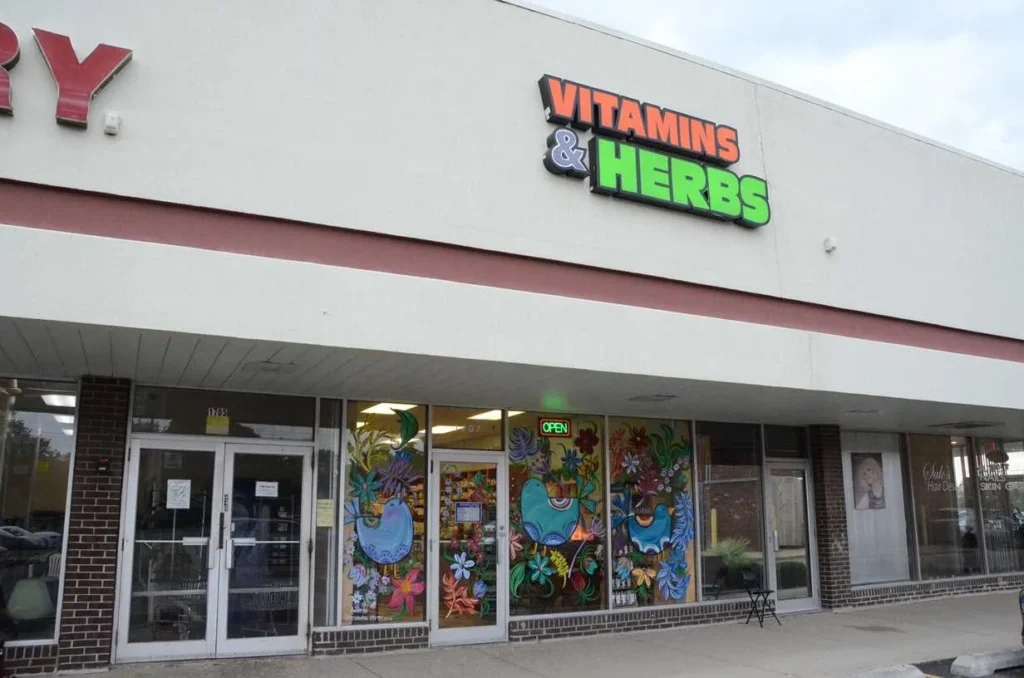 Herbovit storefront with Vitamins and Herbs sign on West Golf Road