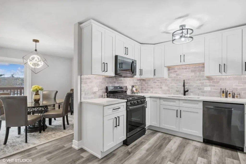 White kitchen range wall in the Home One gallery