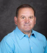 Janusz Rog, real estate broker at Puzzle Realty in Des Plaines