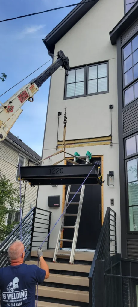 Crane beside exterior steelwork at a residential property in the JG Welding gallery