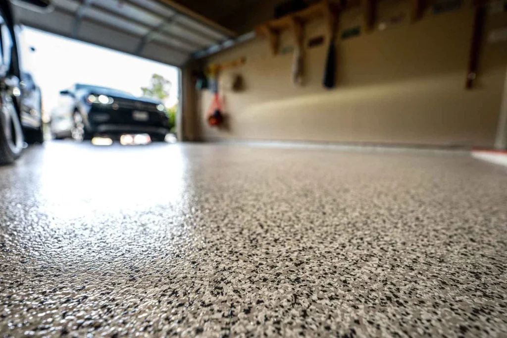 Speckled garage floor in the Royal Epoxy Coating gallery