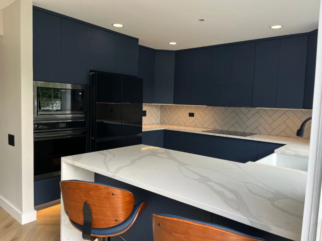 Blue kitchen island stools in the Sebior gallery