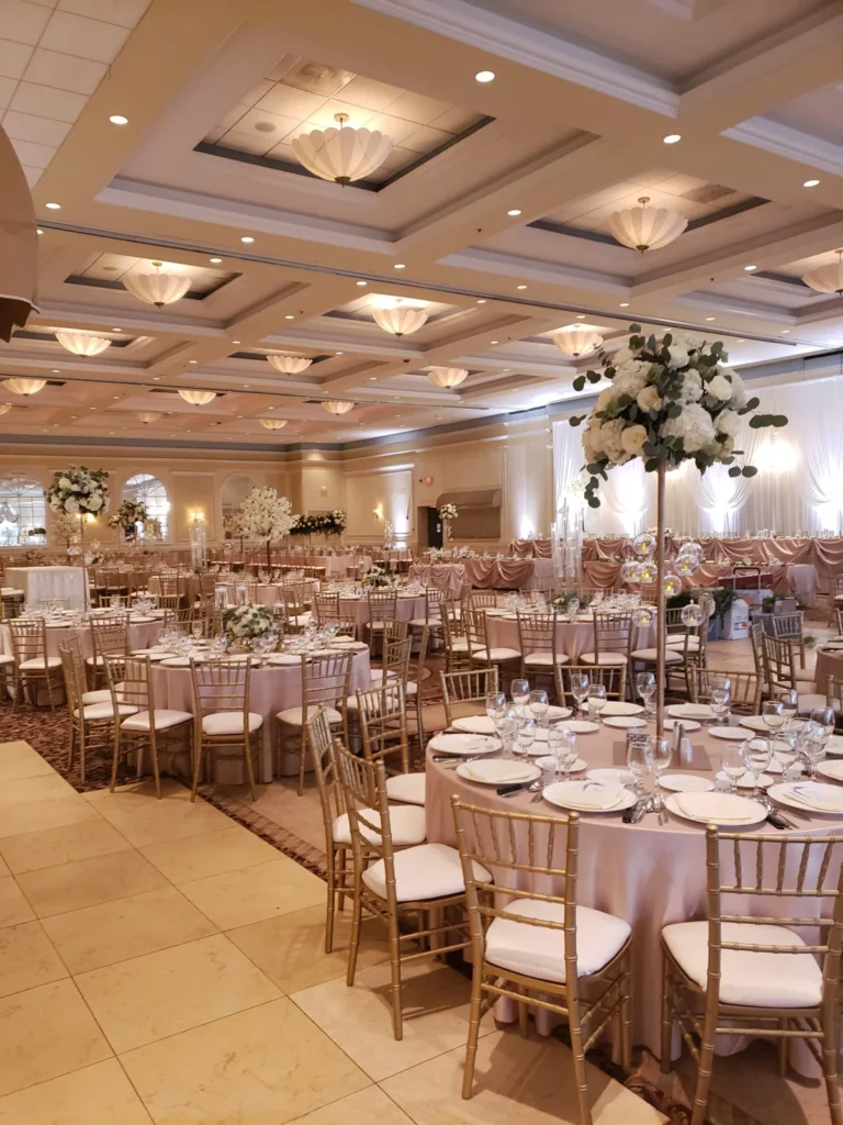 Ballroom round table layout shown in the Venuti’s in Addison gallery