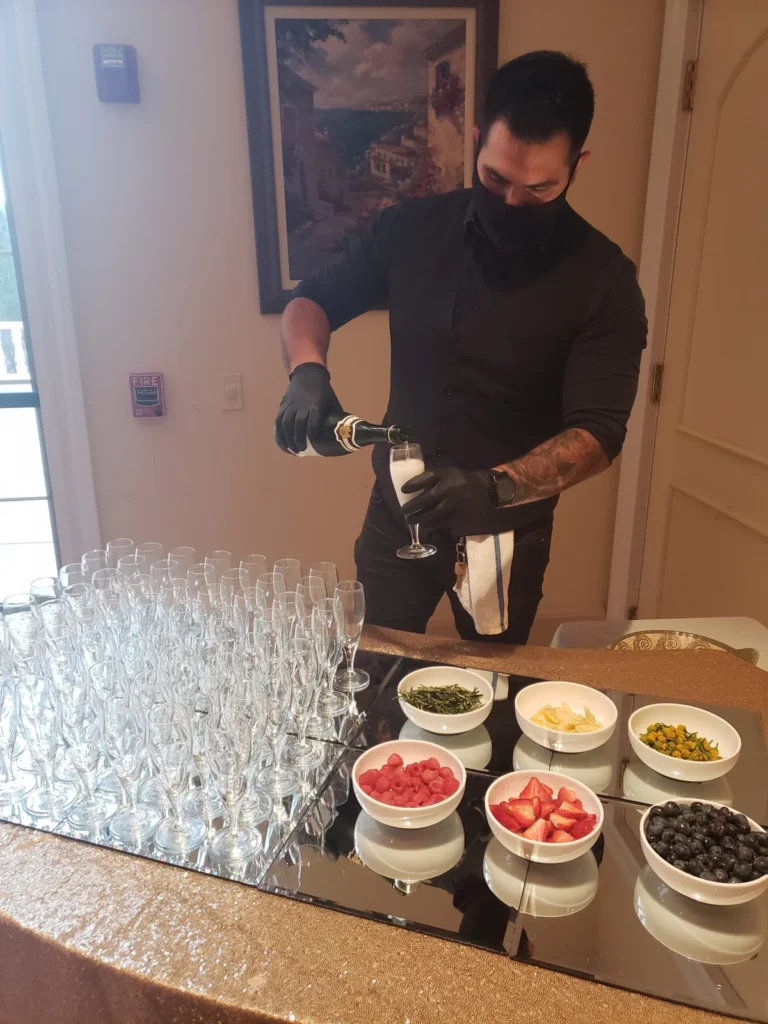Reception beverage service shown in the Venuti’s in Addison gallery